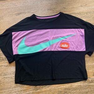 Nike Large Girls tee
